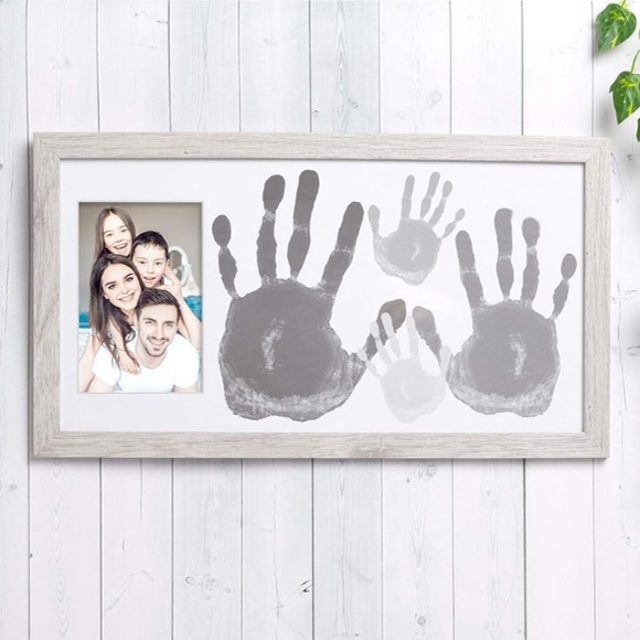 Kate and Milo Rustic Family Handprint Photo Frame - Picture 3 of 4